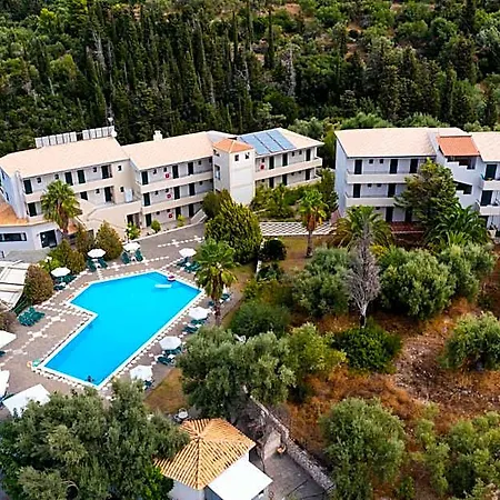 Santa Marina Отель