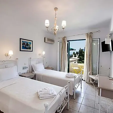 Santa Marina Hotell