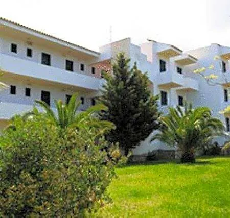 Santa Marina Hotell 3*